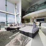 Amazing Skyline Views 3br Duplex With Free Parking * Manchester