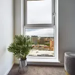 Apartment Amazing Skyline Views 3br Duplex With Free Parking Manchester
