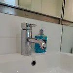 Apartmán Spacious Homely Near Ao Arena And Shopping Centre With 500mbps Internet & Netflix