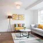 Spacious Cosy Cove With Large Driveway And Garden * Wythenshawe