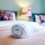 Newly Renovated 5 Bedroom Home-manchester Hébergement de vacances *