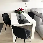 Escape - Private & Bathroom Near Etihad And Coop Arena - Free Secure Parking * Manchester