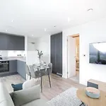 Skyline By The Heim *