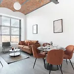Апартаменты Fabulous 2bed Close To Etihad Манчестер