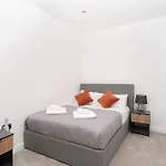 Fabulous 2bed Close To Etihad * Манчестер