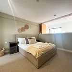 3br Penthouse By Torr Group Short Term Lets With Private Rooftop Garden Manchester