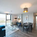 Duet Apartment *