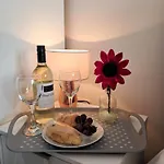 Apartmán Lets Sa I 2bed 2bath L Waterfront L Private Balcony I Relaxing Retreat I Great Location