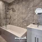 بيت للعطل Harmony Living Modern New Build With Park… - 19986 *