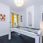 アパート Stunning 3bedroom Home, Game Room, Free Parking, Fully Stocked, Sleeps 8 *