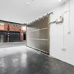 4 Bed Canal St Townhouse Free Parking Holiday home Manchester