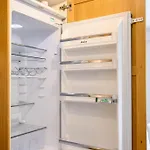 2 Bed Centre Flat Sleeps 6 Free Parking Manchester