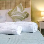 Monthly Discounted Rate Free Parking Contractors Business Travellers Wifi * Manchester