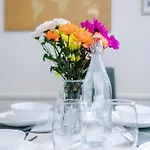 Appartamento Discounted Month Contractor Parking Wi-fi Sleeps 8 Manchester