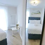 Apartmán Prime Location 2-bed By Co-op Live & Ethihad - Pass The Keys *