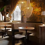 Piccadilly * Manchester