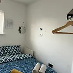 Modern Rooms In 4-Bed House - Walking Distance To Coop Live ,Etihad, Ancoats And City Centre Guest house Manchester