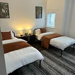 Modern Rooms In 4-Bed House - Walking Distance To Coop Live ,Etihad, Ancoats And City Centre * Manchester