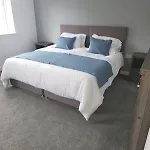 4 Bedroom Tameside Greater Sleeps 8 Дом отдыха Манчестер