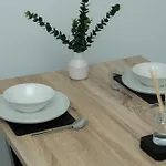 4 Bed Failsworth - 3 Bathrooms - Free Parking - Ideal For Contractors & Families - Free 1 Hr Early Check-in Or 1 Hr Late Check-out For 2 Night Bookings Until The End Of *