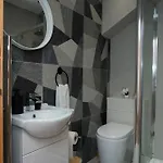 Дом отдыха 4 Bed Failsworth - 3 Bathrooms - Free Parking - Ideal For Contractors & Families - Free 1 Hr Early Check-in Or 1 Hr Late Check-out For 2 Night Bookings Until The End Of Манчестер