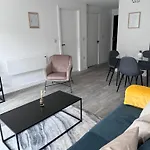 Sleeps 4 Ensuite - Parking & Cityview Manchester