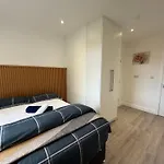 Moorfields Penzion 3*