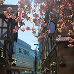 Mitre Centre 3* 맨체스터