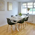 Prázdninový dům Spacious 3-Bed City Home-Ao Arena, Northern Qtr - Pass The Keys *