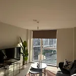Modern 2 Bd - Mcr - Terrace - Parking Appartamento Manchester