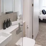 Apartmán 2 Bedroom Apartment By Torr Property Group Flexible Renting With Free Wifi Central Manchester