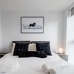 Apartmán 2 Bedroom Apartment By Torr Property Group Flexible Renting With Free Wifi Central Manchester