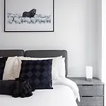 2 Bedroom By Torr Group Flexible Renting With Free Wifi Mánchester