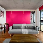 1 Bed Ancoats Canalside Flat Centre Daire *