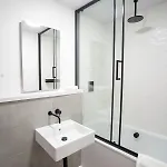 West Townhouse By Casacity בית נופש *