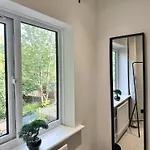 Дом отдыха Convenient House By Ankers Contractors With Free Parking Манчестер