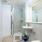 2br Flat By Paul & Malin Short Term Agency Salford With Exciting Weekdays Offer Apartmán Manchester