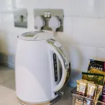 3br Fully-equipped House With Free Wifi & Parking بيت للعطل مانشستر