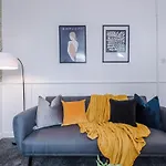 Spacious 2-bed 5mins To Co-op Live & Etihad Campus W Free Parking 度假居 曼彻斯特