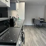 Beautiful 2 Bedroom -