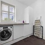 5 Bed Didsbury Garden Free Parking Tatil Evi Manchester