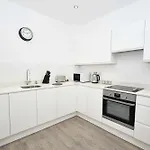 Spacious 2bed Close To Etihad マンチェスター