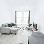 Spacious 2bed Close To Etihad * マンチェスター