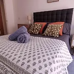 Bee Halo - Work N Relax 500mbps Wifi And Netflix - Centre With Paid Private Parking And Balcony * Manchester