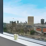 Stylish With Wi-fi And Shared Facilities * Manchester