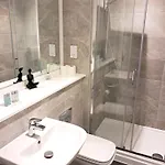 公寓 Lets Sa I 2bed 2bath L Waterfront L Private Balcony I Relaxing Retreat I Great Location *