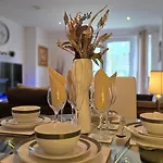 Daire Elegant 2bd & 2ba Centre Luxury With View Manchester