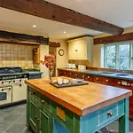 Coppice House Tatil Evi