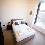 Lovely 1 Bed Close To Etihad Apartment Manchester
