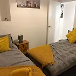 Charming 1Br Retreat For Urban Escapes Manchester